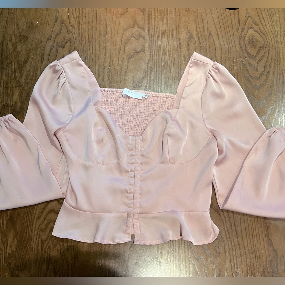 ASTOR Blouse- Large. Perfect condition, only worn once! Retails:$60